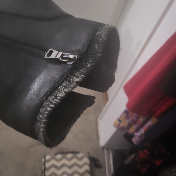 Booties - Picture 3 of 4